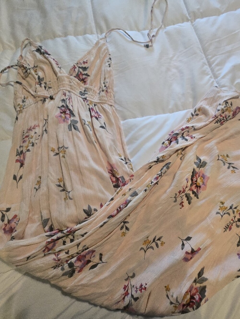 Women’s Floral Sundress - Light Peach